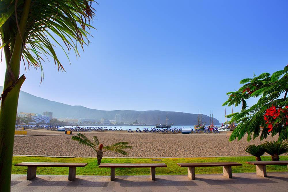 Ventura Next To The Beach Арона Экстерьер фото